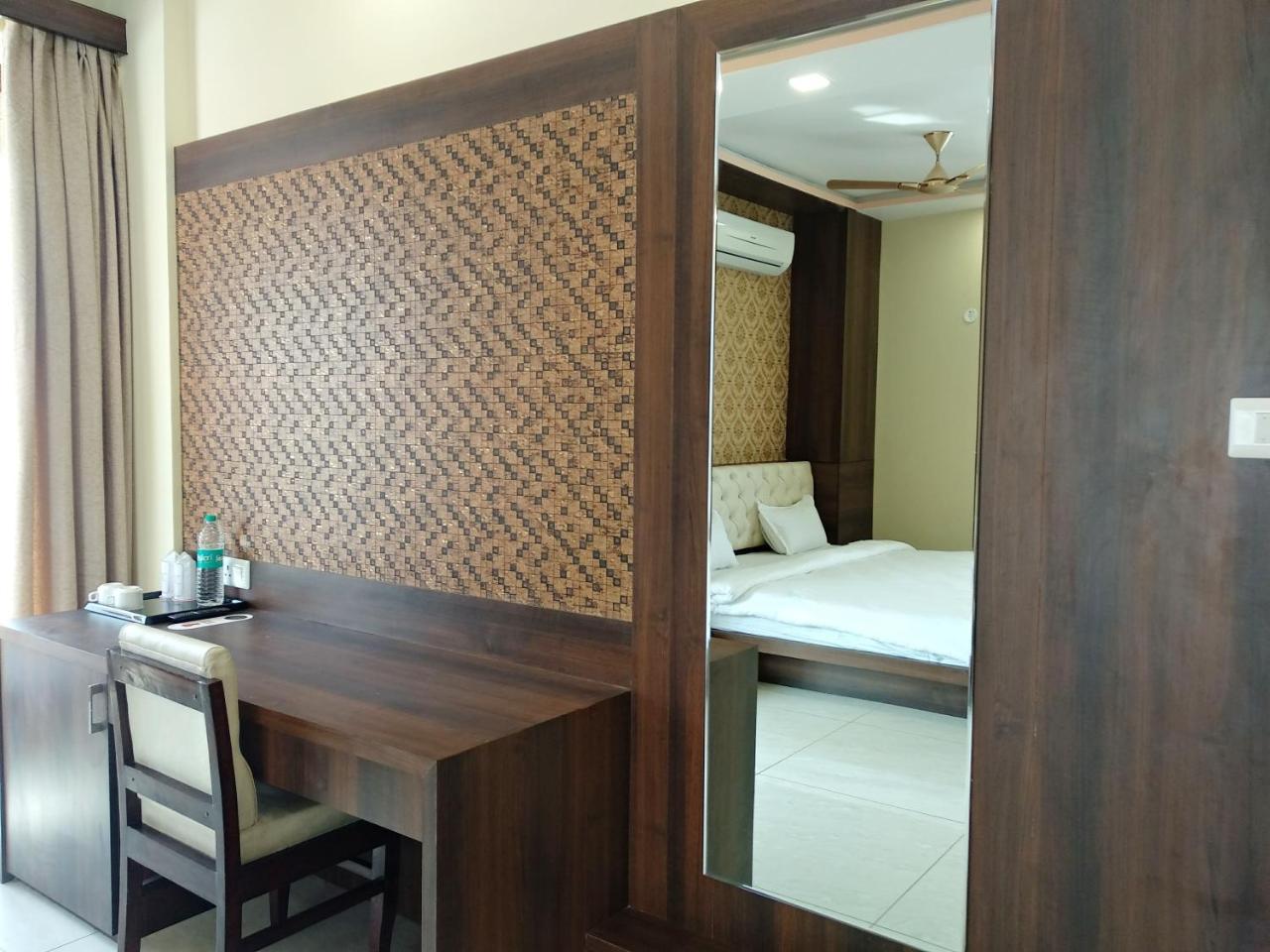 Hotel Golden Heritance Pushkar Exterior photo